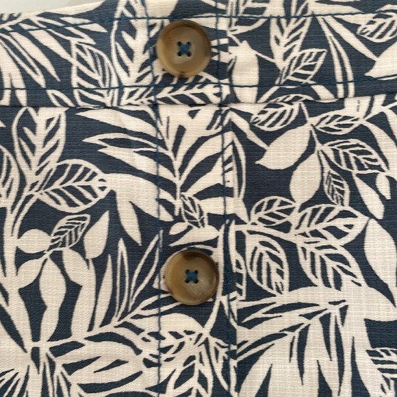 Loft blue and white print a-line short skirt - Picture 3 of 5